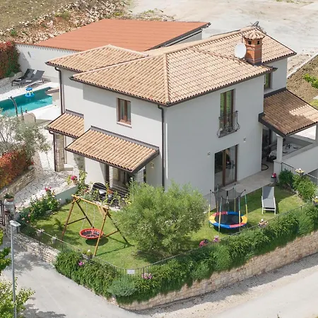 Awesome In With Kitchen Casa vacanze Nova Vas (Brtonigla)