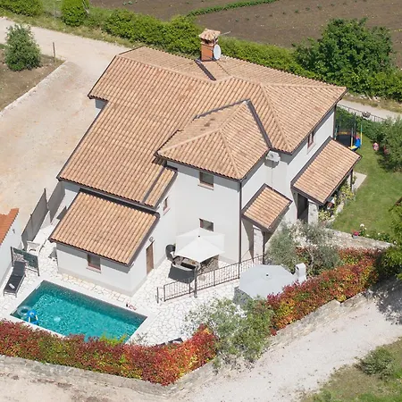 Awesome In With Kitchen Casa vacanze Nova Vas (Brtonigla)