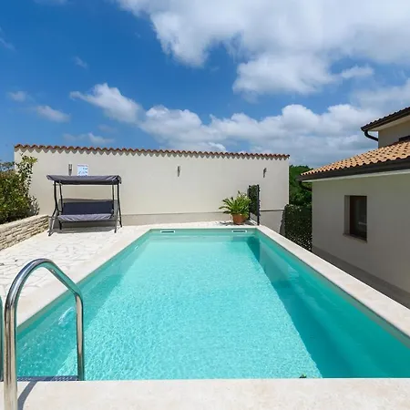 Holiday home Awesome In Nova Vas With Kitchen