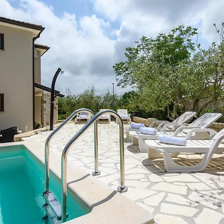 Holiday home Awesome In Nova Vas With Kitchen
