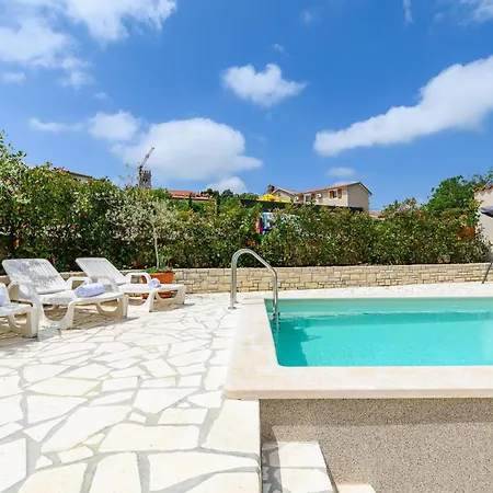 Awesome In Nova Vas With Kitchen * Nova Vas (Brtonigla)