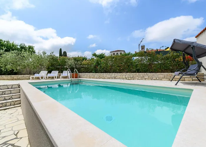 Ferienhaus 4 Bedroom Gorgeous In Nova Vas (Brtonigla)